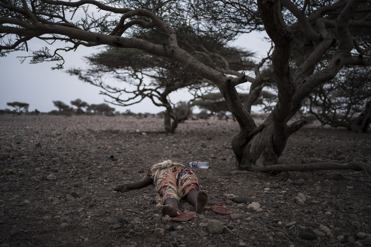 A 25-year-old Ethiopian woman named Magdess died from dehydration after a six-days walk. 
Obock, Fatiharo ghetto, Djibouti.